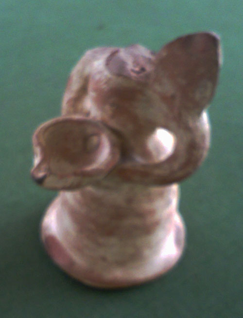 Angel figurine with lamp